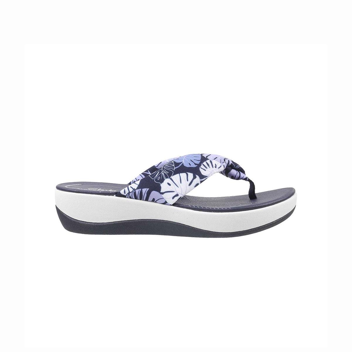 Clarks arla flip discount flops